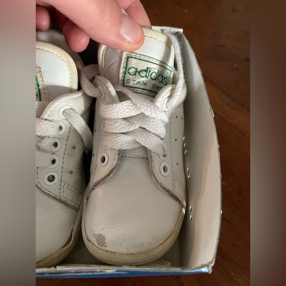 SUPER CUTE VINTAGE BABY/TODDLER ADIDAS STAN SMITH SHOES WHITE & GREEN SIZE 5 BOX - Picture 2 of 16